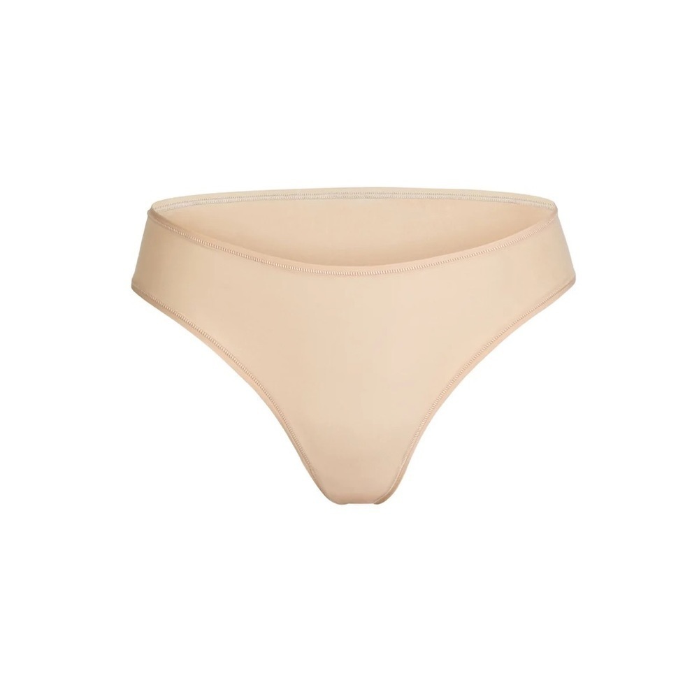 SKIMS Clay Fits Everybody Cheeky Brief Sz. M​​​​​​​​​​
